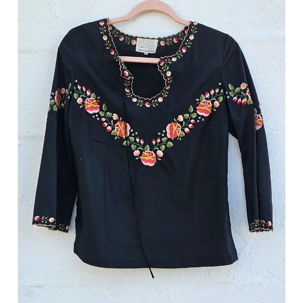 Lily Vintage Blouse Small 34 Black Pink Hand Embroidered Floral Boho Flare 1970s